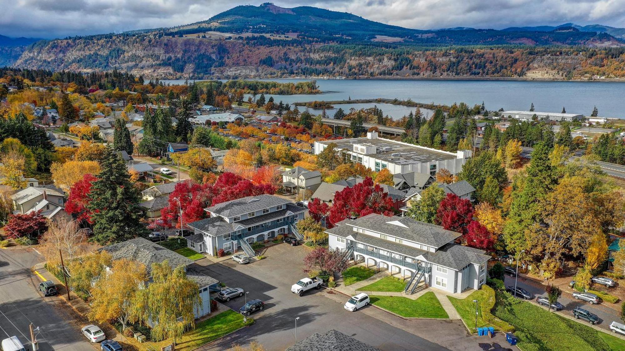 15 Lodge Hood River Eksteriør bilde